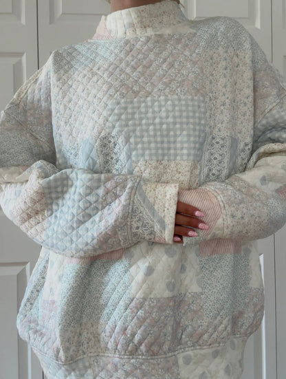 Quilted Mockneck Sweatshirt