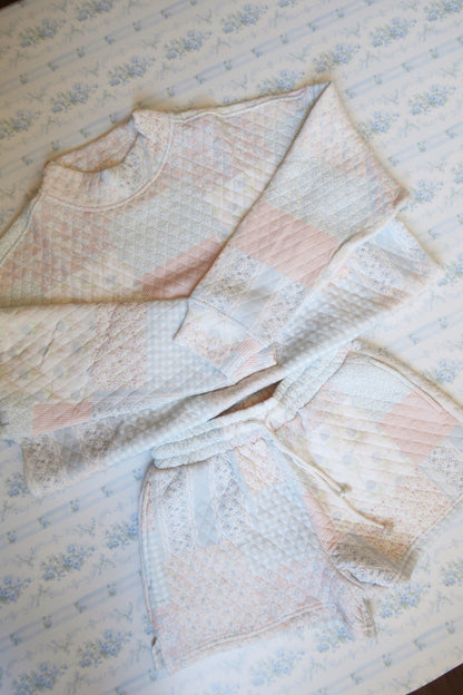 Quilted Mockneck Sweatshirt